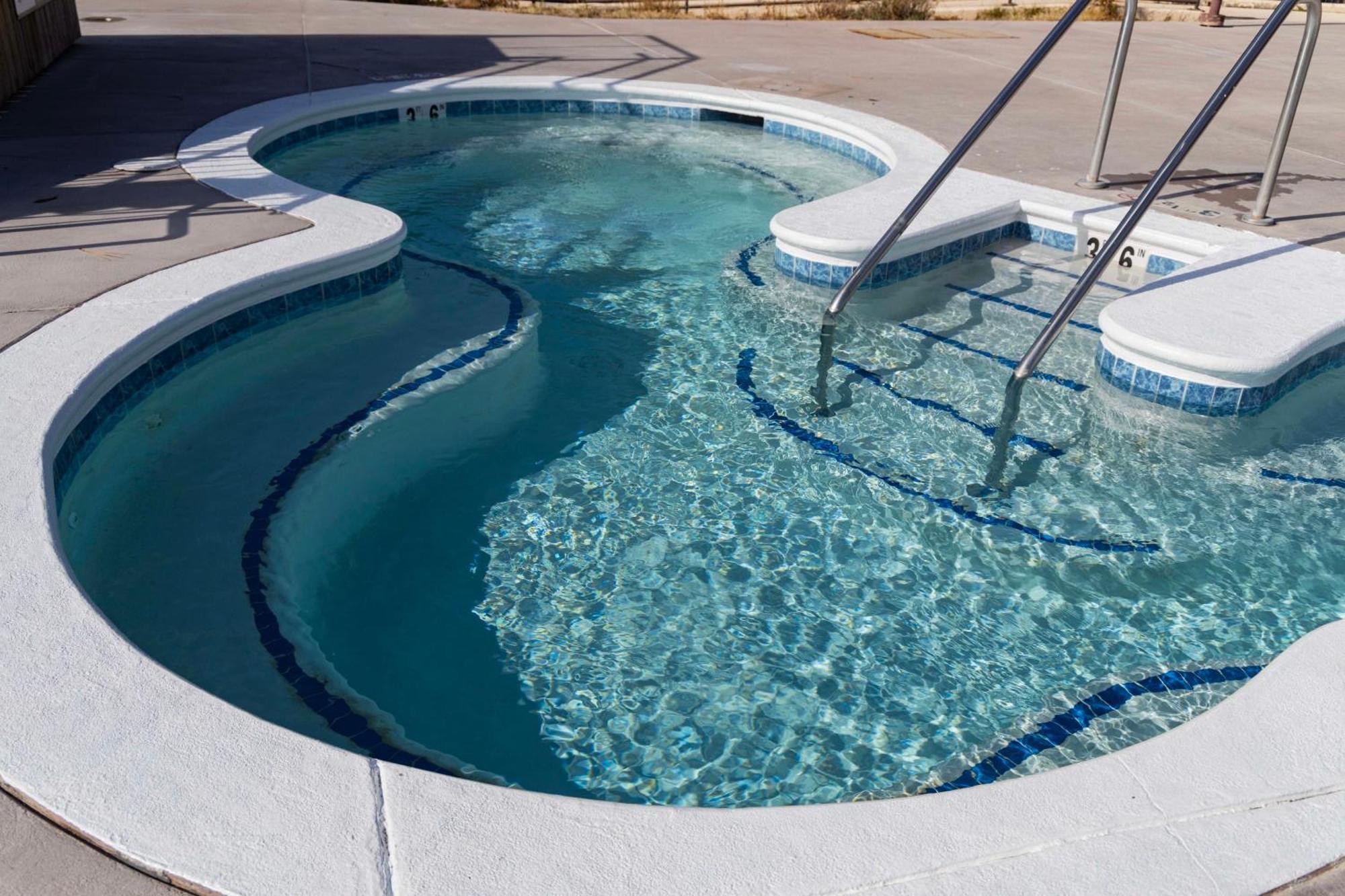 The Cottages - Golf, Pool, Play - 3-Bedroom Тракі Екстер'єр фото